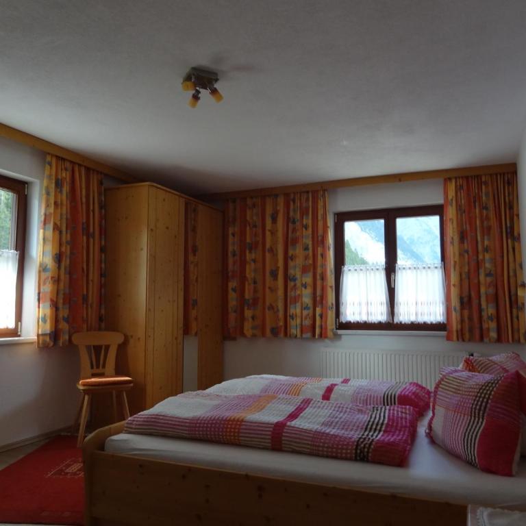 Landhaus Rauth - Apartment mit 2 Schlafzimmern und Balkon - 1