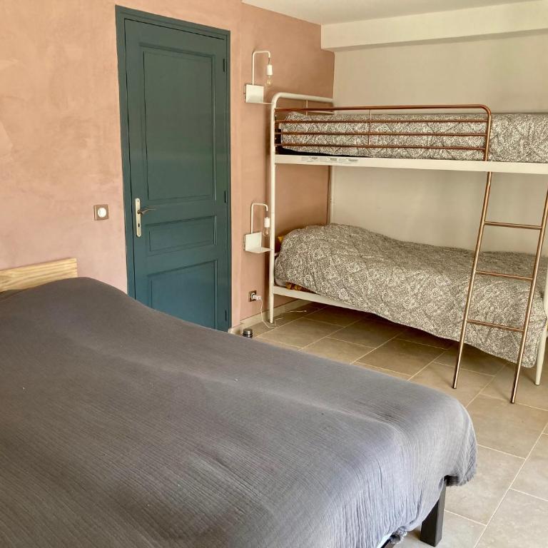 Villa de charme à 1 minute de la plage à pied - Villa - 13