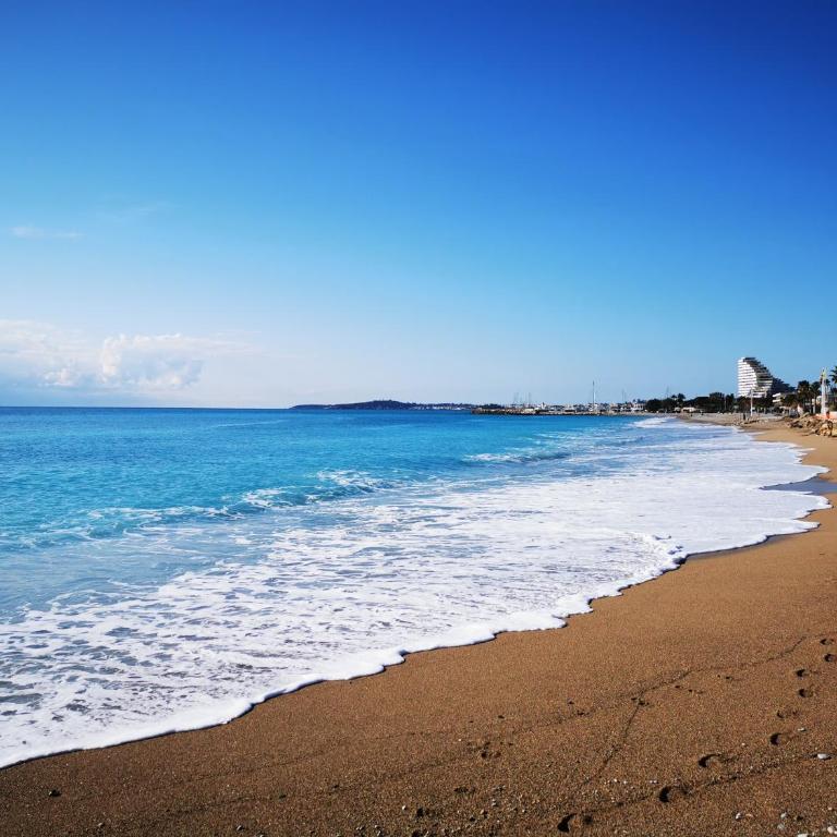 Pearl Beach - Rooftop Pool Seaside - Apartamento con vistas a las montañas - 36