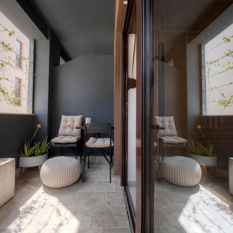 Misisuone Apartments Budva - Dvokrevetna Soba sa Bračnim Krevetom i Terasom - 6