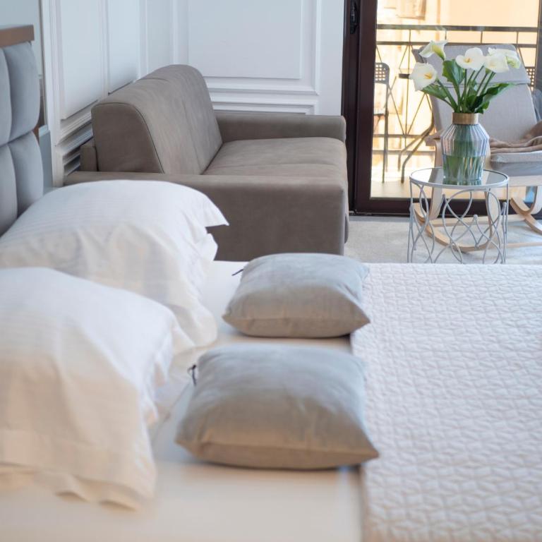 Misisuone Apartments Budva - Dvokrevetna Soba sa Bračnim Krevetom i Balkonom - 6