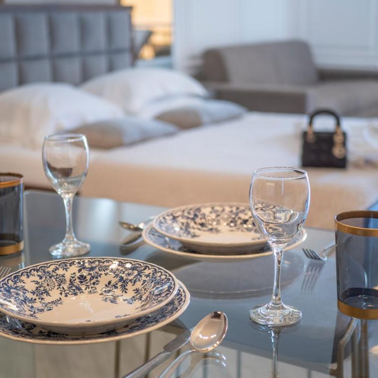 Misisuone Apartments Budva - Dvokrevetna Soba sa Bračnim Krevetom i Balkonom - 7