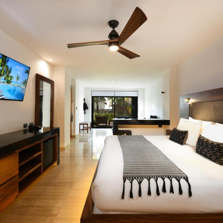 Casa del Jaguar Beach Hotel - Master Suite - 8