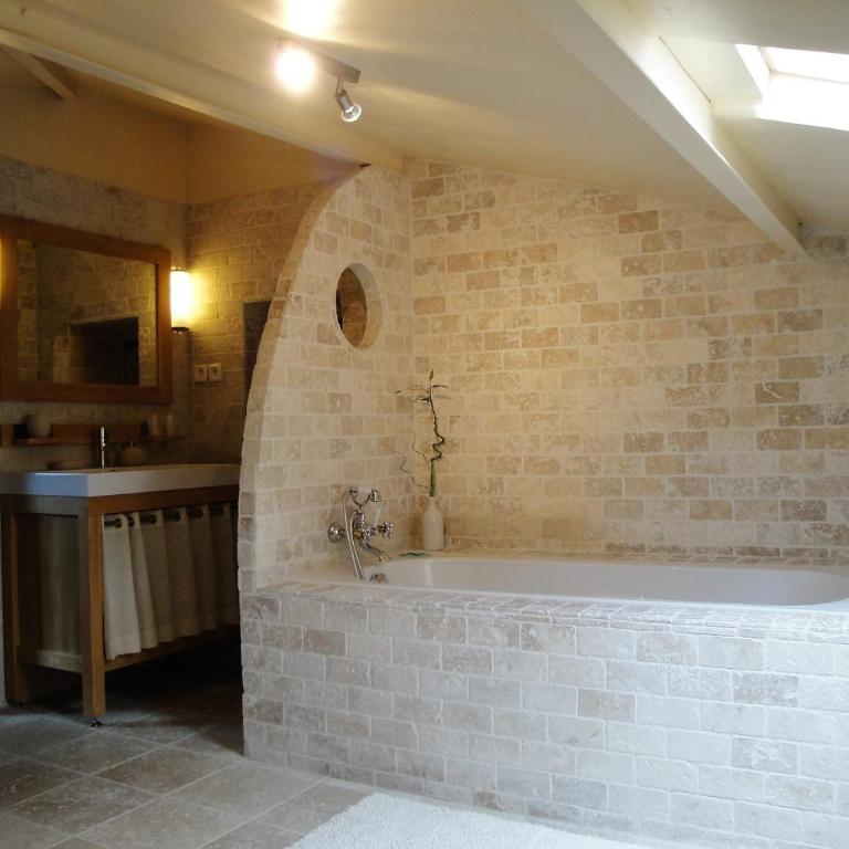 La Villa Carcassonne, Chambres d hôtes, B&B, face à la Cité Médiévale - Superior Quadruple Room - 11