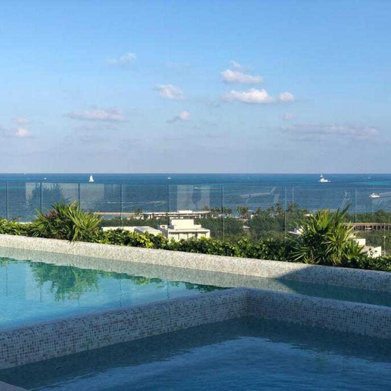 PH Ocean Front w/ Chef and yatch Rental - Three-Bedroom Apartment - 50