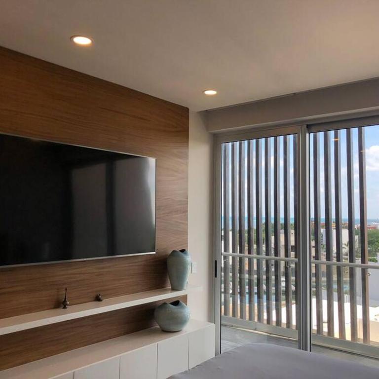 PH Ocean Front w/ Chef and yatch Rental - Three-Bedroom Apartment - 56