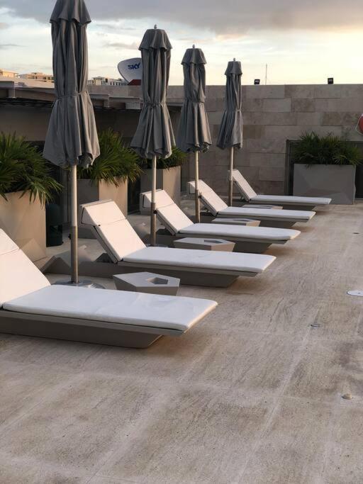 PH Ocean Front w/ Chef and yatch Rental - Three-Bedroom Apartment - 58
