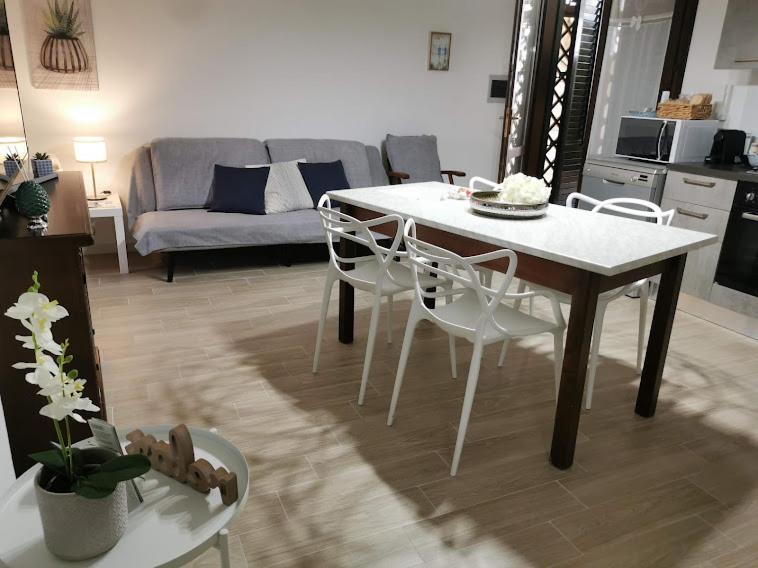 MG CASA VACANZE FAVIGNANA - Three-Bedroom House - 33