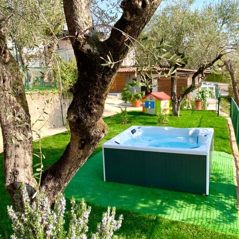 Colombaia Village - Mobile Home with lake view ans Spa - 9