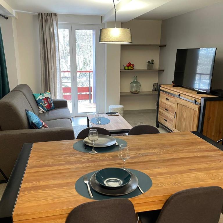 ARC 1800 Appartement 6-8 pers,5 cristaux, avec garage - Appartement 2 Chambres - 2