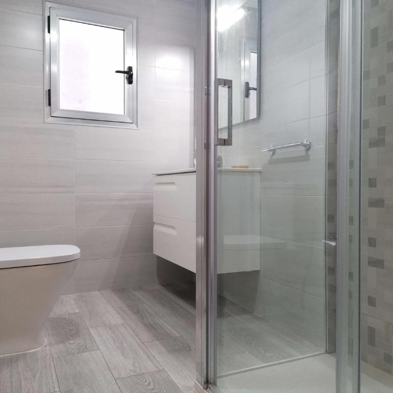 EDIFICIO IFACH III - Apartamento con balcón - 2