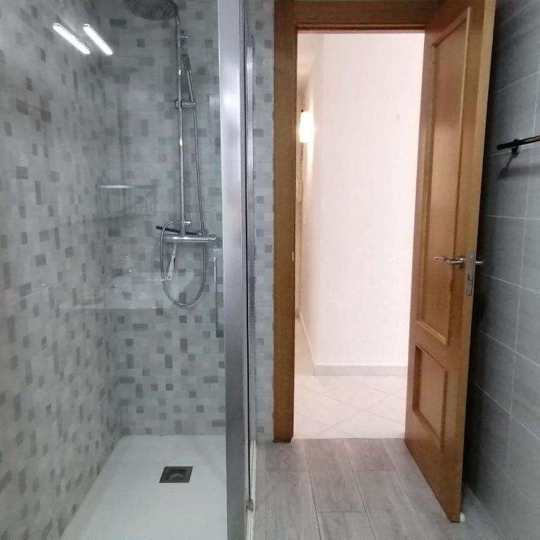 EDIFICIO IFACH III - Apartamento con balcón - 3