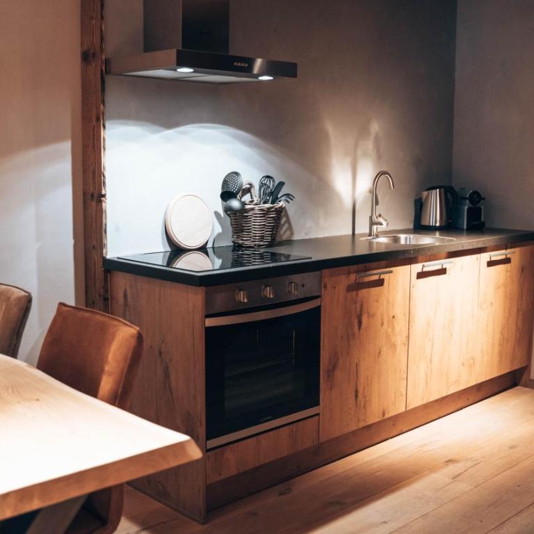 Mountain See Lodge - Deluxe Apartment - 21