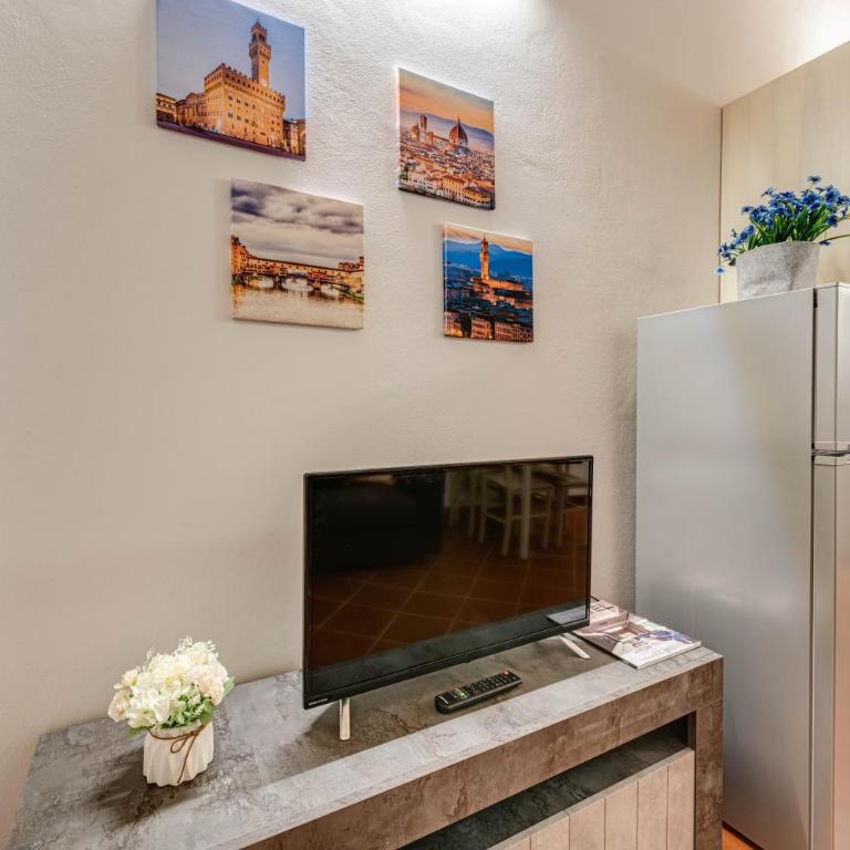Boboli Guest House - Appartamento con 2 Camere da Letto - 8