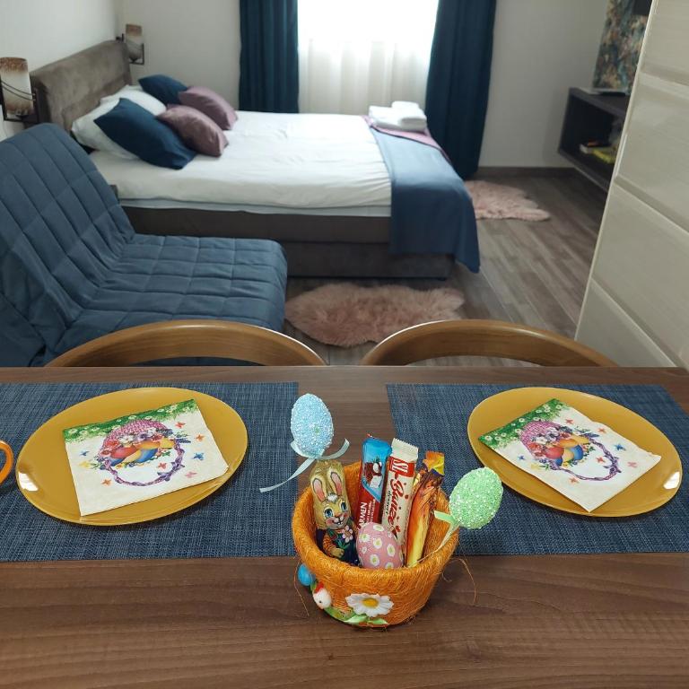Apartmani Borova Iglica Divčibare - Deluks Dvokrevetna Soba sa Bračnim Krevetom/Zasebnim Krevetima i Pogledom na Planinu - 17