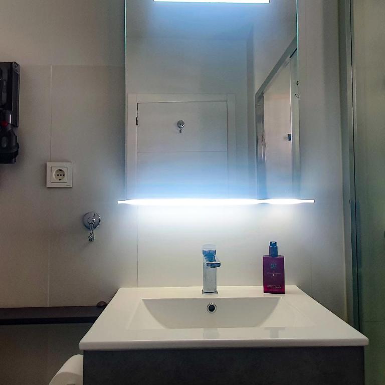 Neptuno 403. Wonderful One-Bedrooms Apartment with Sea Views - Apartamento de 1 dormitorio - 14