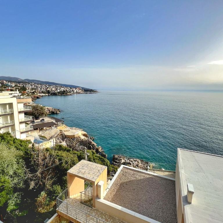 Yourhome beach first line - Deluxe One-Bedroom Apartment with Terrace and Sea View - 22