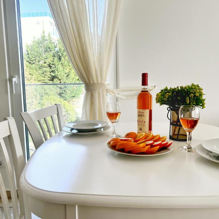 Yourhome beach first line - Deluxe One-Bedroom Apartment with Terrace and Sea View - 30