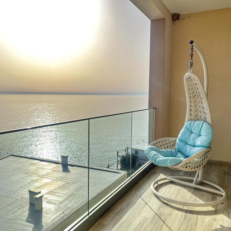 Yourhome beach first line - Deluxe One-Bedroom Apartment with Terrace and Sea View - 28