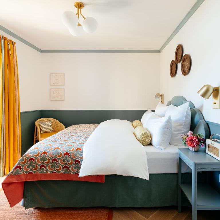 Villa Alma - a lakeside Boutique Hotel - Doppelzimmer mit Seeblick - 2