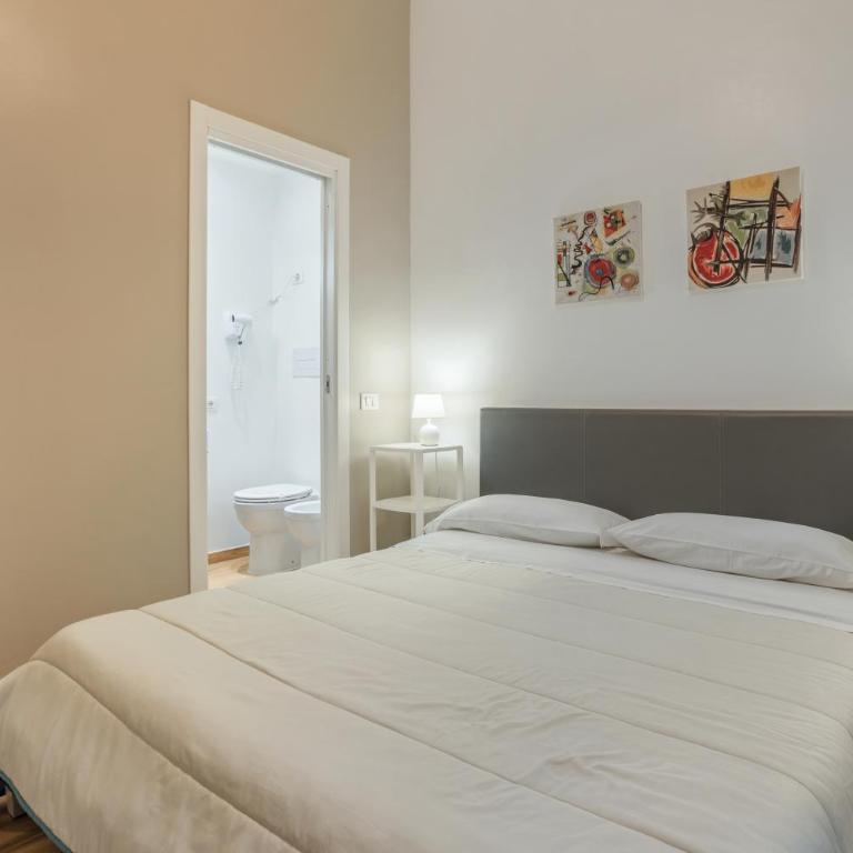 Palermo Bella Rooms - Double Room with Private Bathroom - 4