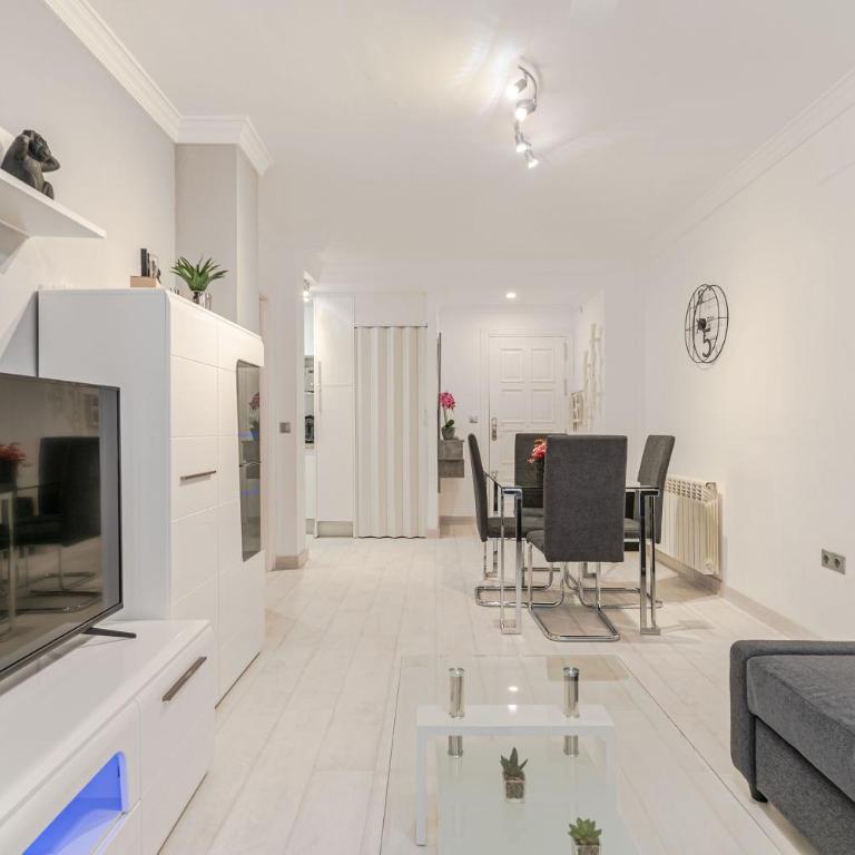 Apartamento Bazán Granada - Two-Bedroom Apartment - 3