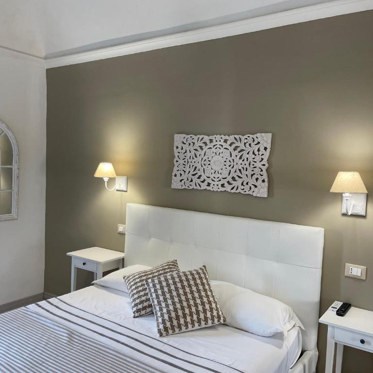 B&B Doralice - Deluxe Double Room with Balcony - 9