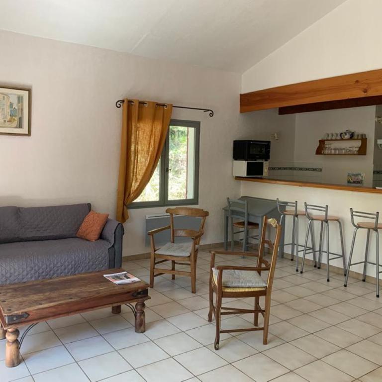 Gîte les Cyprès (Bastide Sainte Agnès) - Maison 2 Chambres - 3