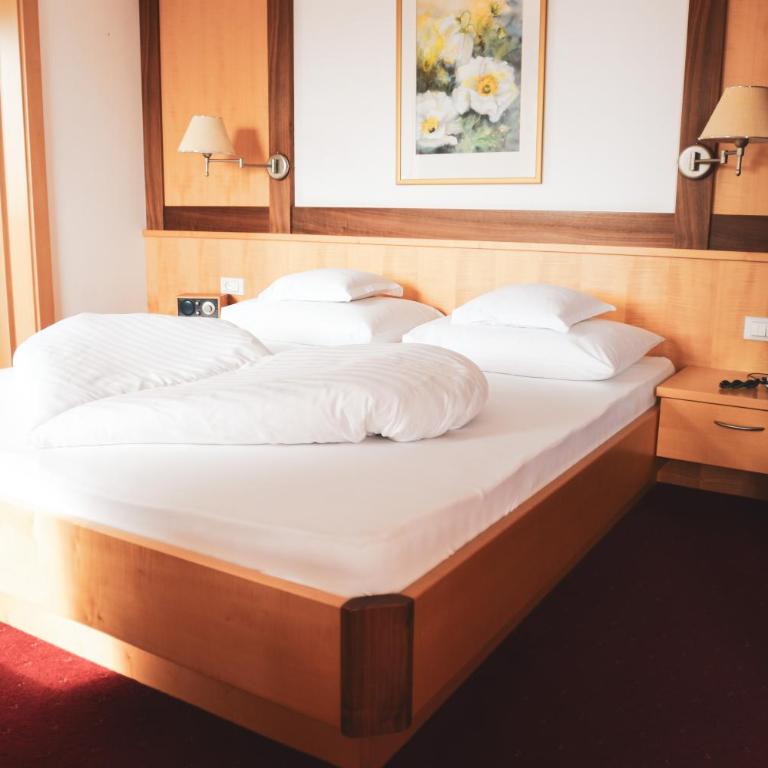 Pension Schweigkofler - Double Room with Balcony - 3
