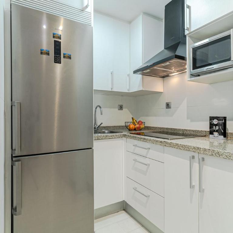 Apartamento Bazán Granada - Two-Bedroom Apartment - 24