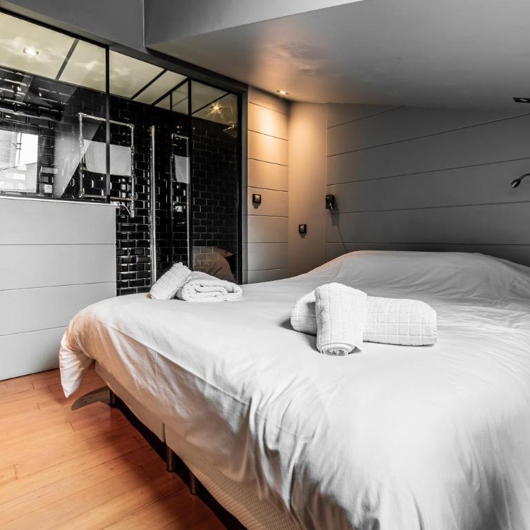 Taur STREET 6 - One-Bedroom Apartment - 9