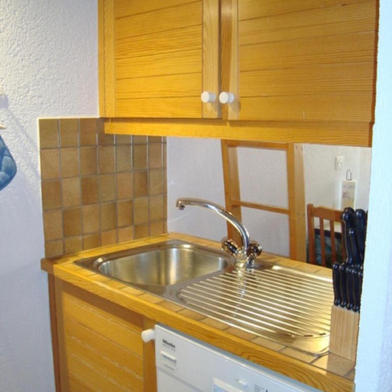 Résidence Tarcianne - One-Bedroom Apartment / A 10 - 9