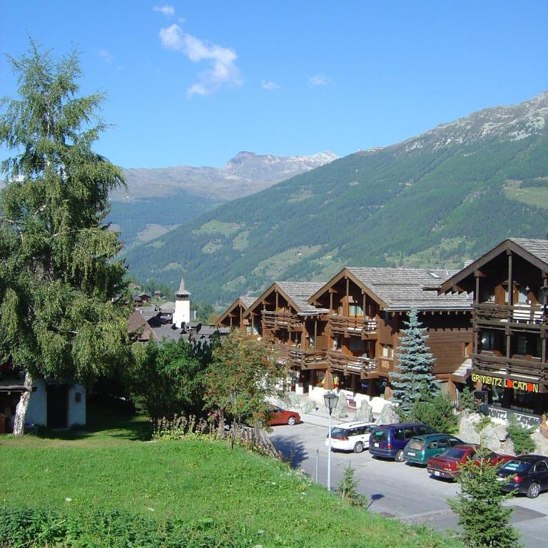 Résidence Tarcianne - Two-Bedroom Apartment / B 11 - 11