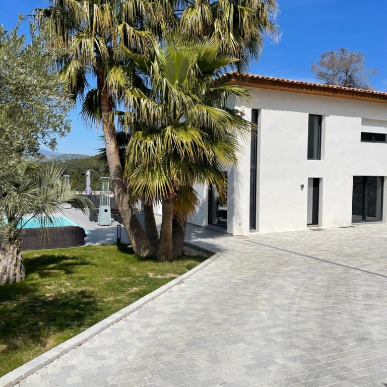 Villa Blanche - Villa - 1
