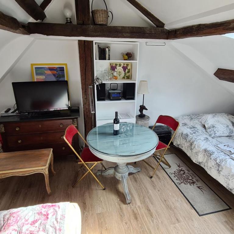 Appartement Cœur de Paris avec vue sur les toits - One-Bedroom Apartment - 2