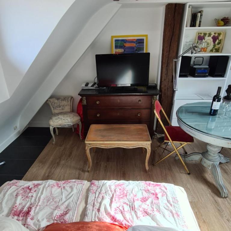 Appartement Cœur de Paris avec vue sur les toits - One-Bedroom Apartment - 6