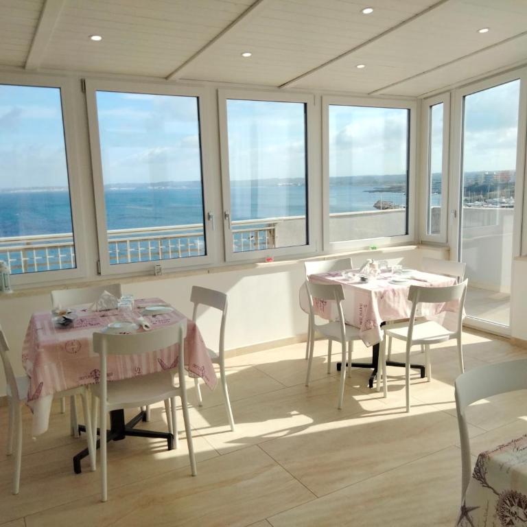 le terrazze sul mare gallipoli centro - Camera Matrimoniale Deluxe con Balcone e Vista Mare - 21