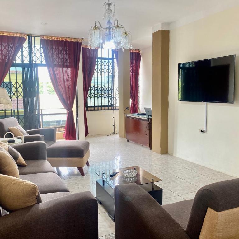 Departamento familiar & empresarial - Apartamento de 3 dormitorios con balcón - 1