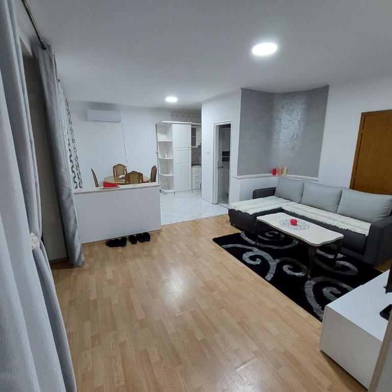Apartman Stasija - One-Bedroom Apartment - 2