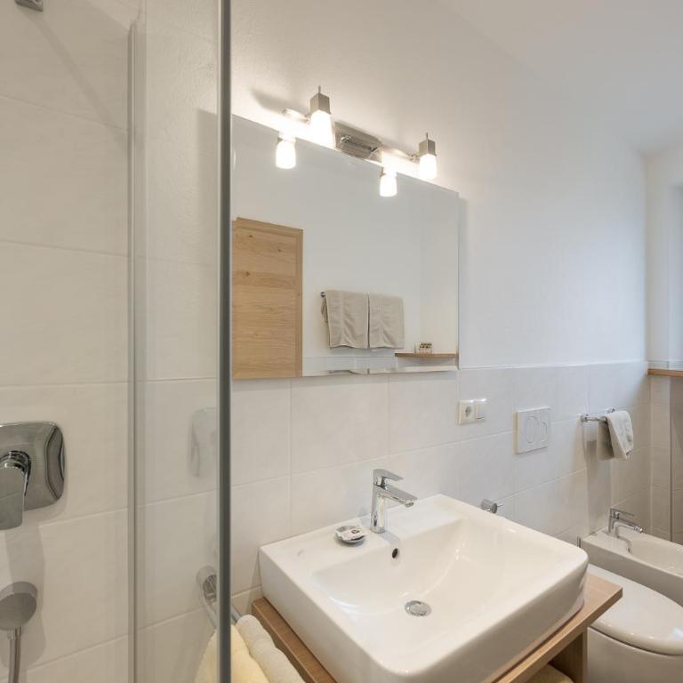 Aparthotel Abiná Lana Höhe - Appartamento Superior con Sauna - 10