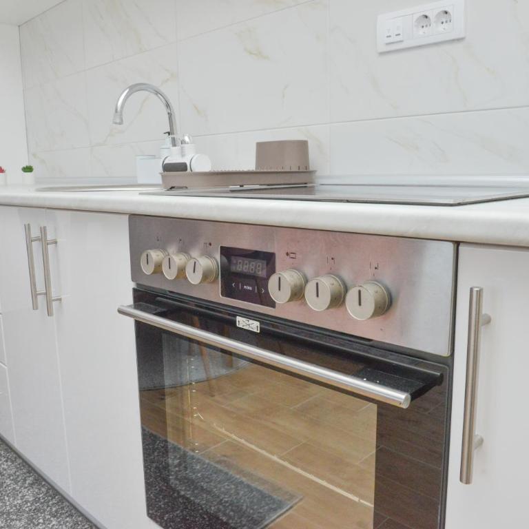 Apartmani Martenovic 1 - Apartman sa 1 Spavaćom Sobom - 8