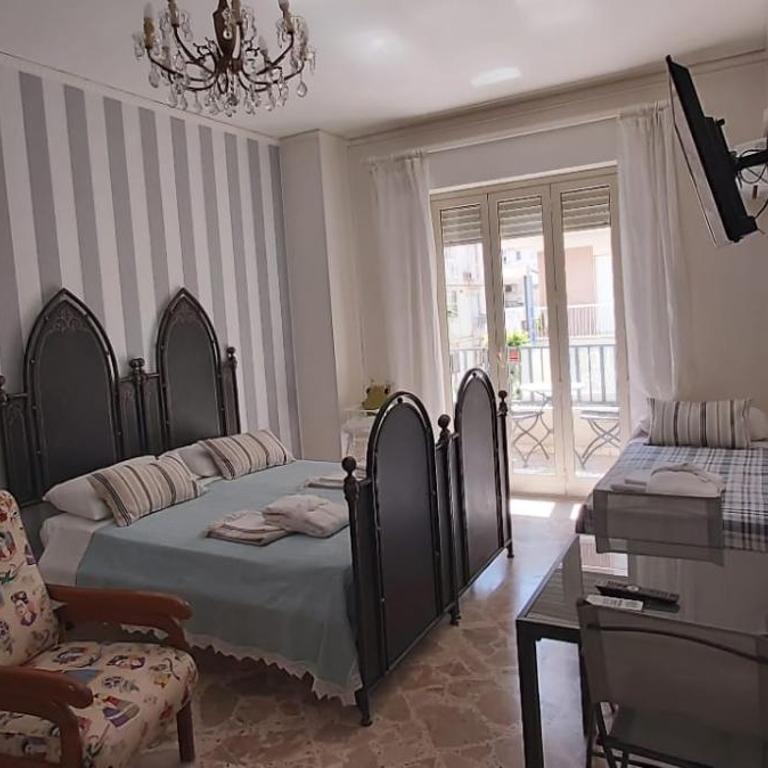 Tilde B&B - Camera Tripla con Balcone - 13