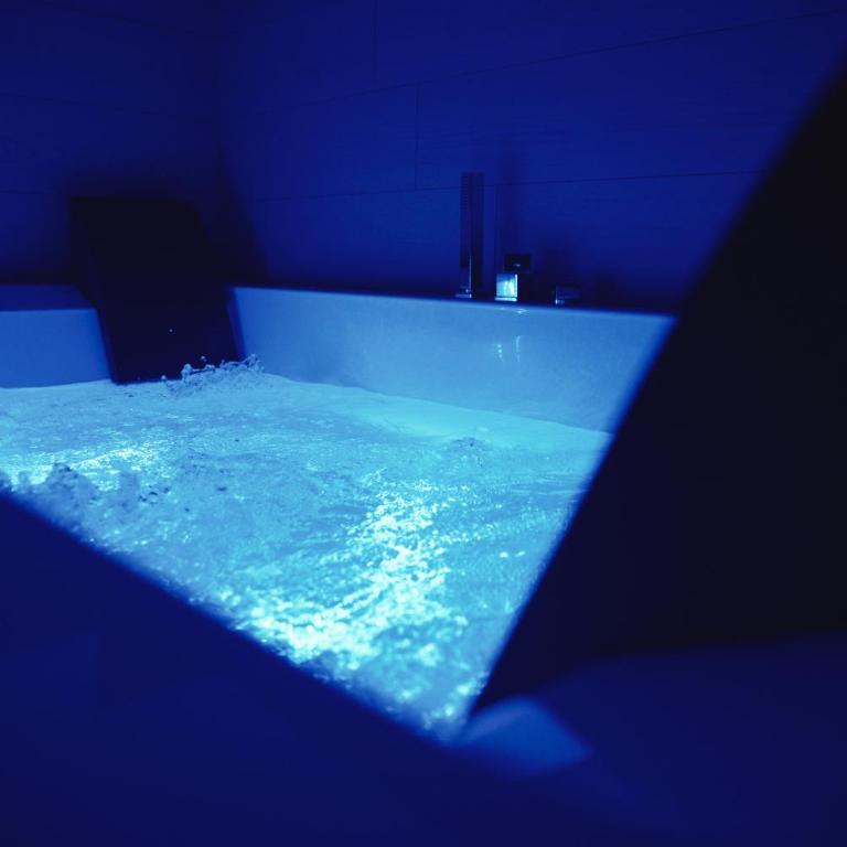 Prime Vatican Suites II - Suite mit Kingsize-Bett mit Whirlpool - 13