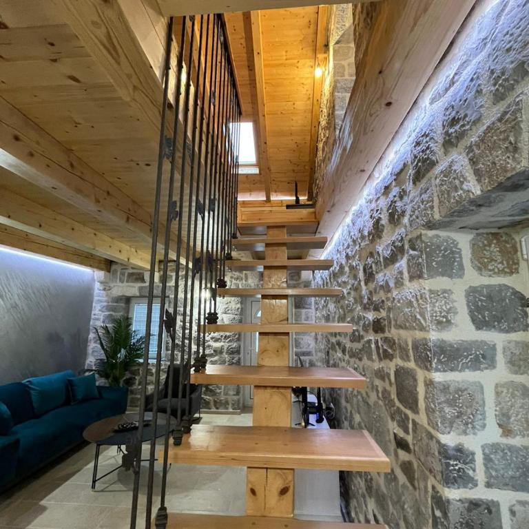 Casa Vecchia - One-Bedroom House - 15