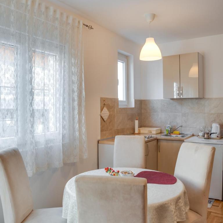 Apartment Joy by Central - Apartman sa 1 Spavaćom Sobom - 9