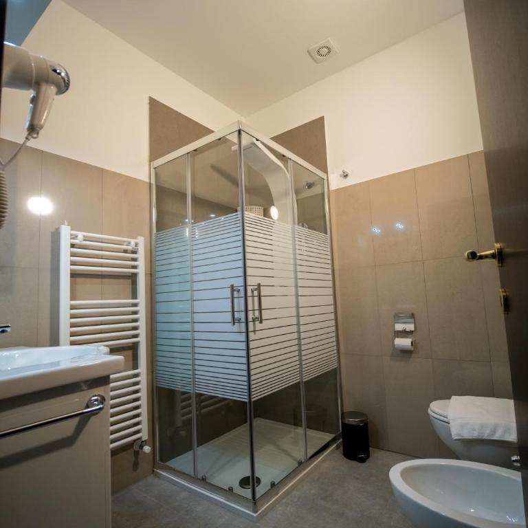 EGO' Residence Ferrara & City Center Apartment - Monolocale Familiare - 8