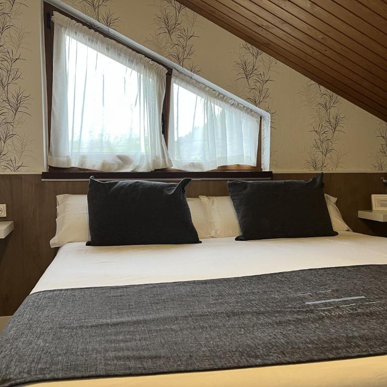 Hotel Avelina - Doble Estándar - 13