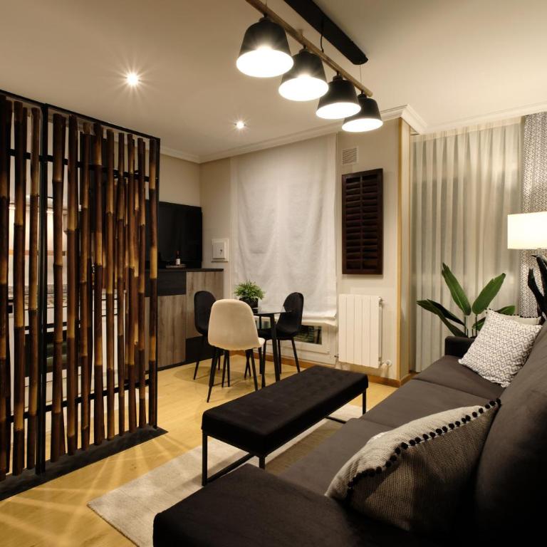 El Balconcillo, apartamento elegante en el centro - Apartamento de 1 dormitorio - 2