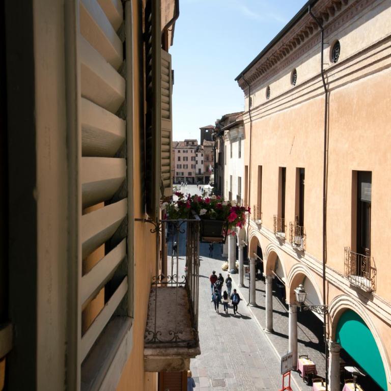Hotel Broletto Mantova - Centro Storico - Junior Suite - 4