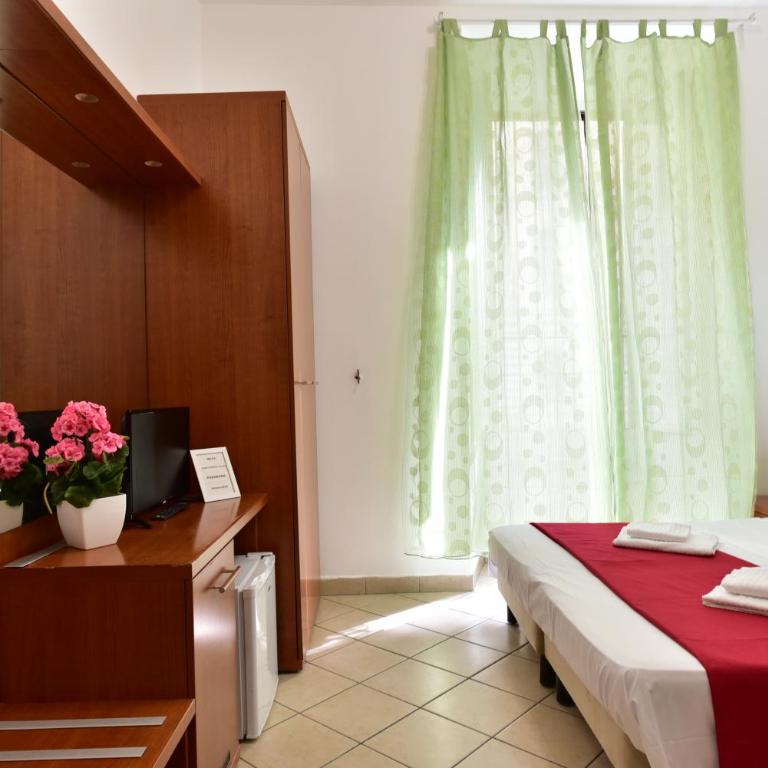 B&B Rome Terminal House - Vierbettzimmer - 6